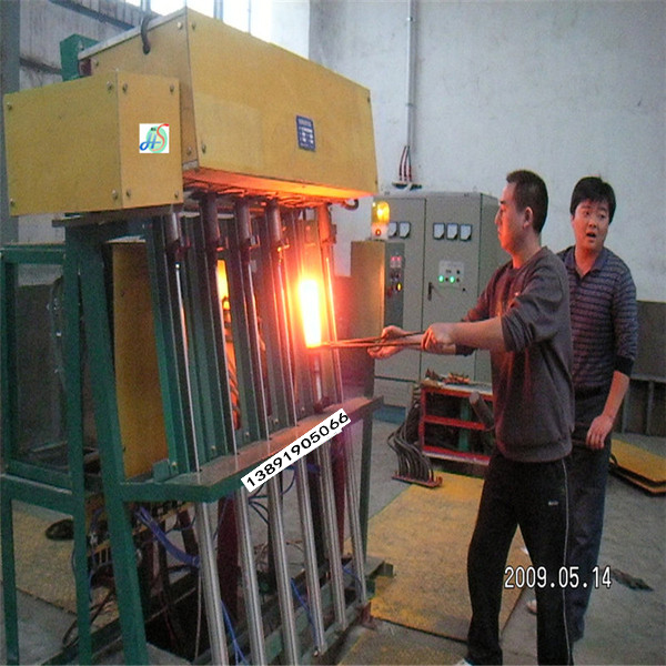 圆钢局部加热炉