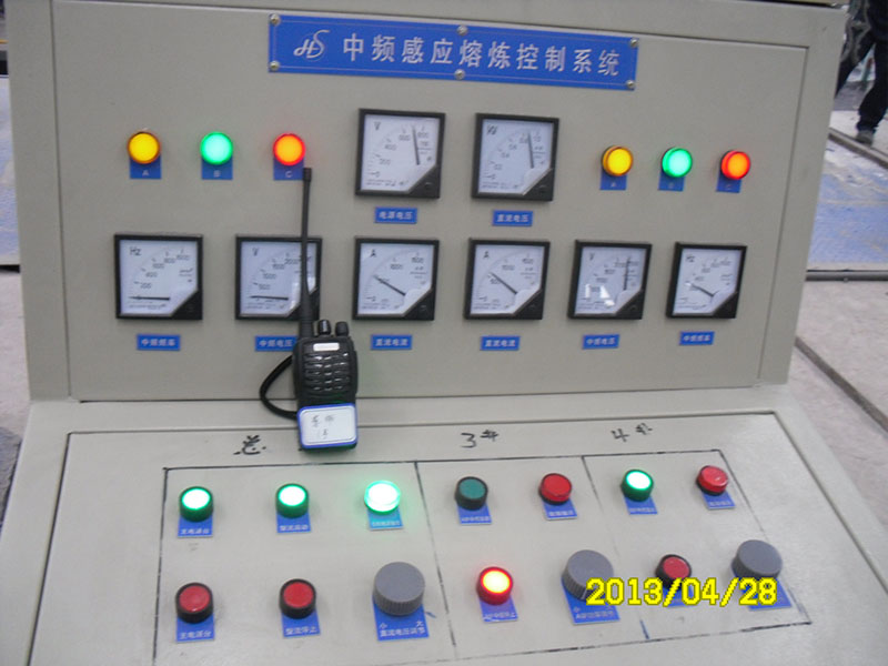 万用表检查中频电源的四种方式